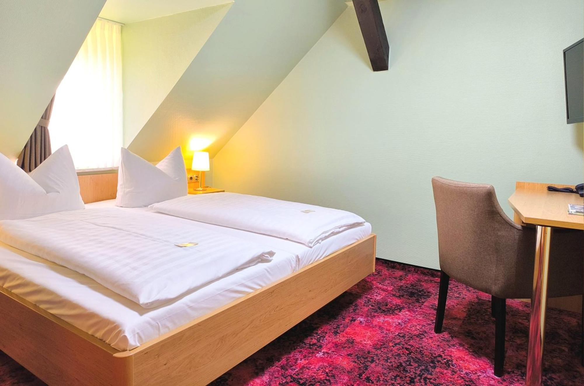 Hotel Burgas Stassfurt Exterior photo